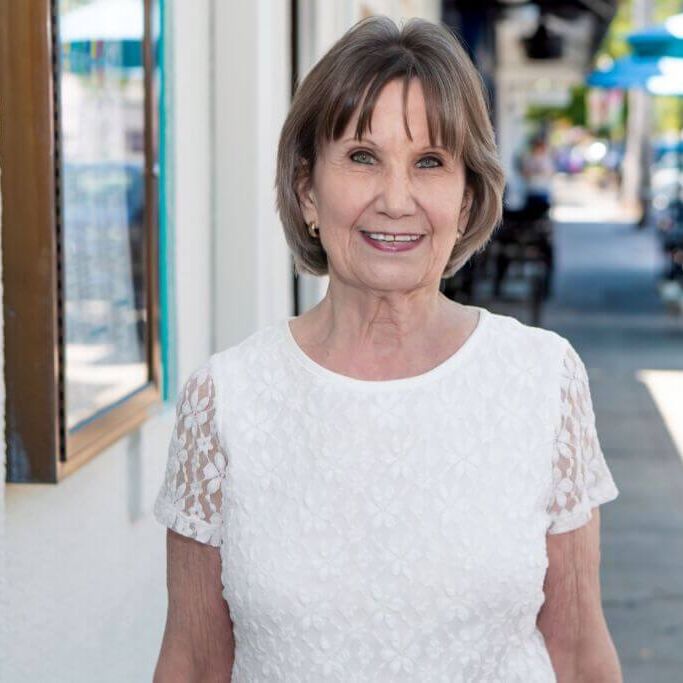 Carol Dufresne headshot_lower res